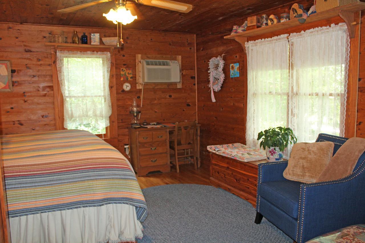 Henson Cove Place Bed And Breakfast W/Cabin Hiawassee Eksteriør billede