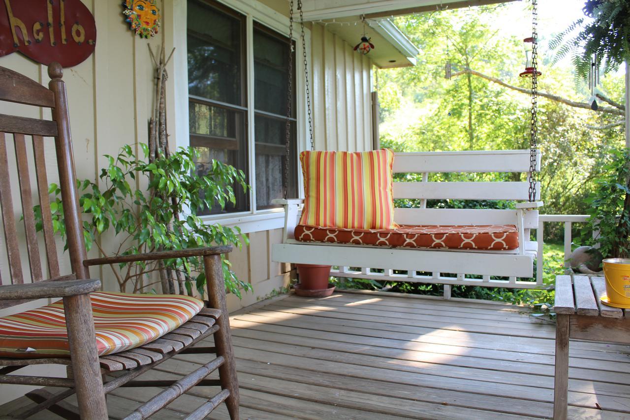 Henson Cove Place Bed And Breakfast W/Cabin Hiawassee Eksteriør billede