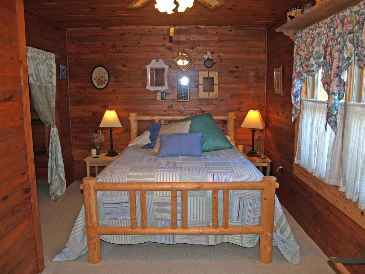 Henson Cove Place Bed And Breakfast W/Cabin Hiawassee Eksteriør billede